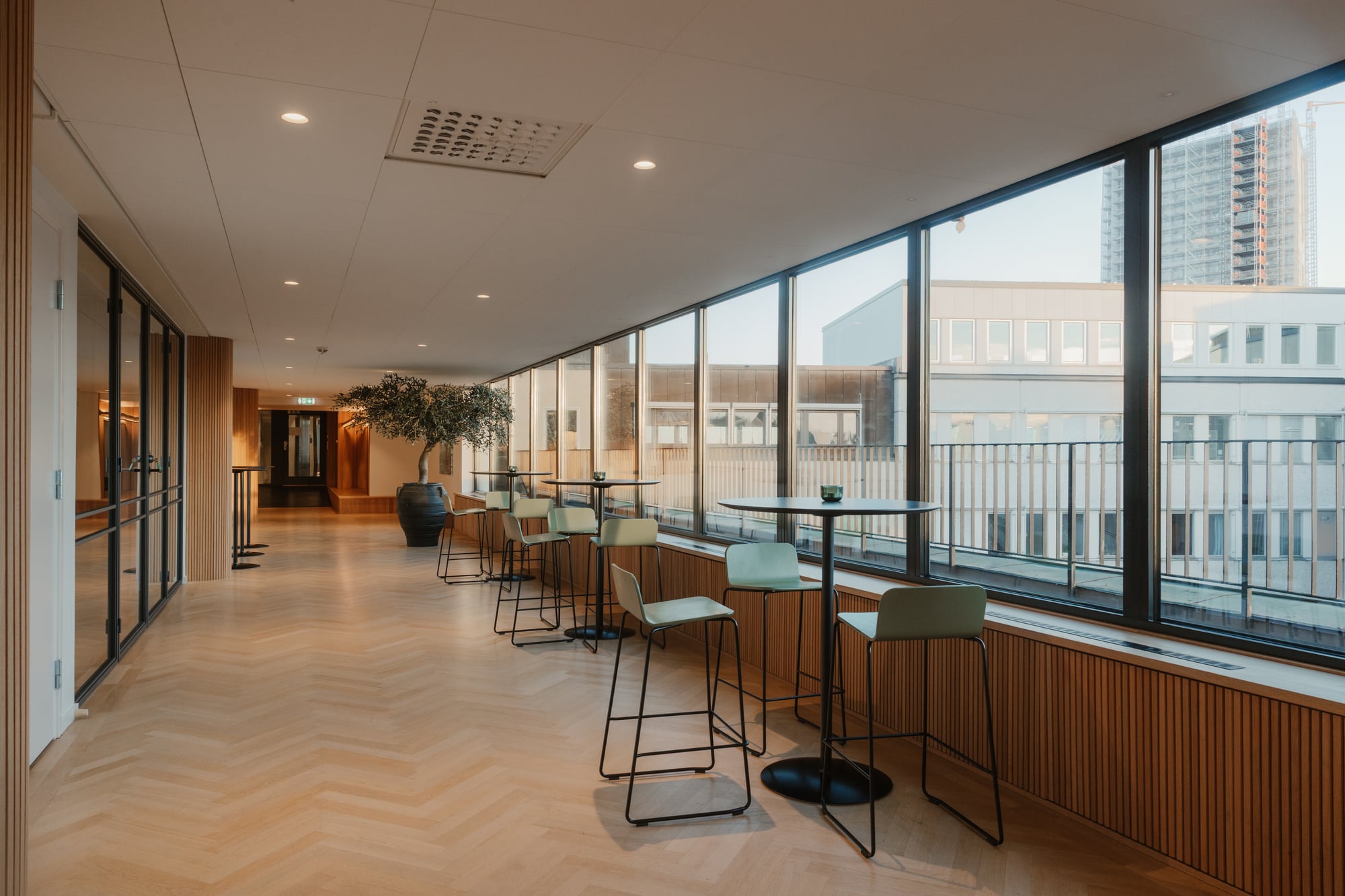 Kontor 1 200 m² på Sveavägen 155 i Stockholm bild 1