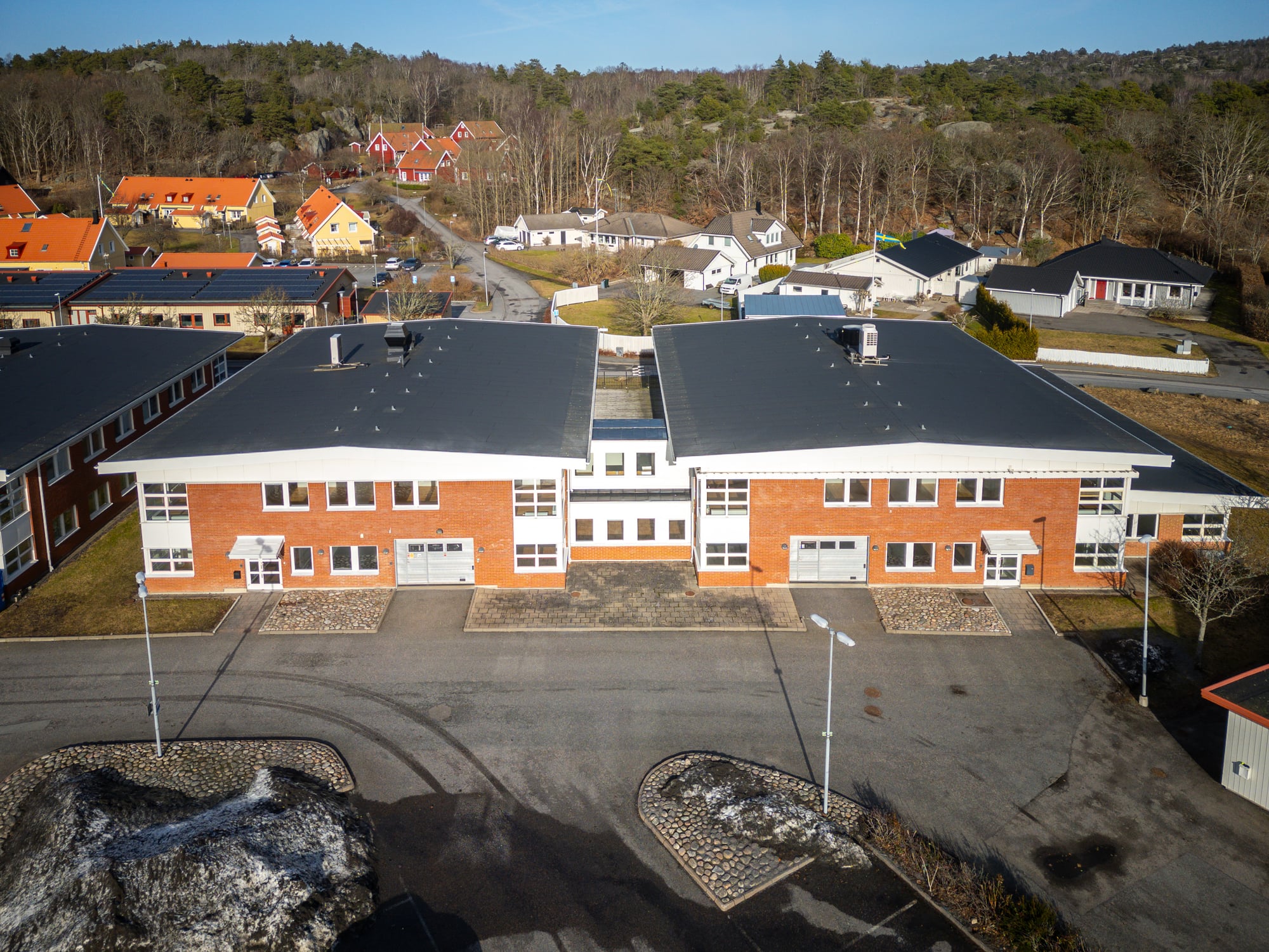 Kombilokal 2 000 m² i Billdal – Uggledalsvägen 27-29 bild 1