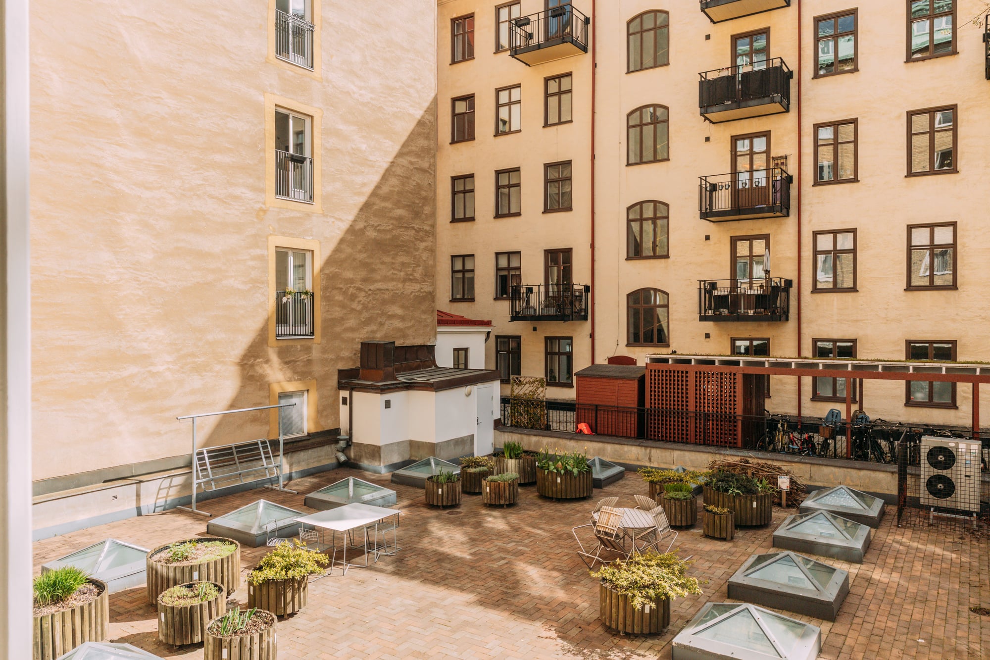 Kontor 180 m² på Artillerigatan 24 i Stockholm bild 1